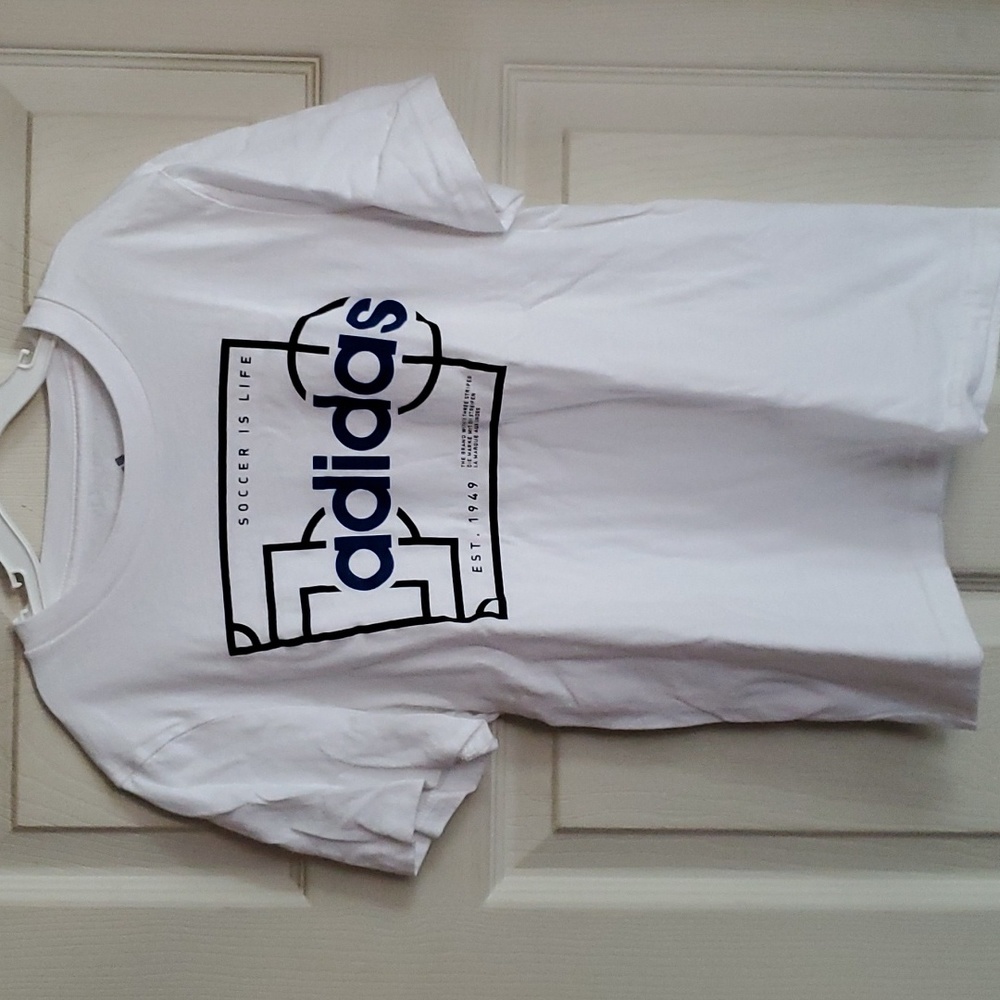 Adidas Boys T-shirt Size Small